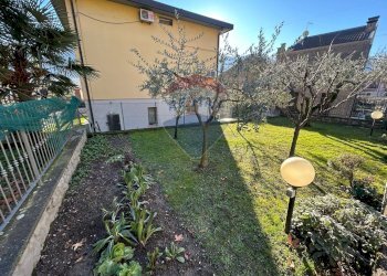 Giardino - Trilocale Costa Volpino - foto 24