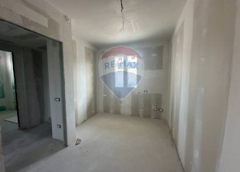 Stanza vuota - Casa semi indipendente Azzano San Paolo - foto 9