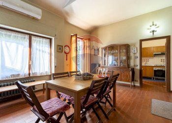 Sala da pranzo - Villa a Schiera via IV Novembre
4, Tremezzina - foto 33