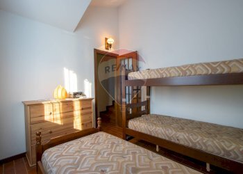 Camera / camera da letto - Villa a Schiera via IV Novembre
4, Tremezzina - foto 59