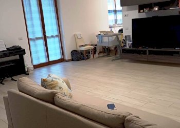 Foto 19 - Trilocale Garibaldi
 
14, Cornate d'Adda - foto 19