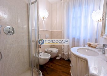 bagno p1 - Four-room apartment Viale Roma
 
36, Massa - photo 15