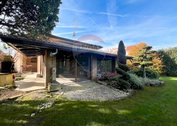 Casa all\'aperto - Villa Via Cristoforo Colombo, Bernareggio - photo 1