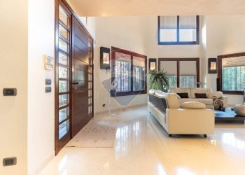 Ricezione / Lobby - Villa Via Cristoforo Colombo, Bernareggio - photo 16