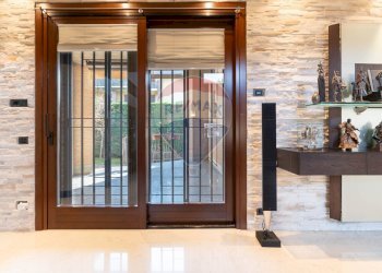 Ricezione / Lobby - Villa Via Cristoforo Colombo, Bernareggio - photo 18