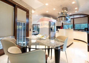 Sala da pranzo - Villa Via Cristoforo Colombo, Bernareggio - photo 4