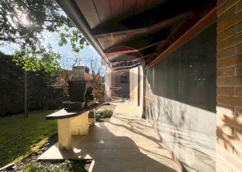 Terrazza - Villa Via Cristoforo Colombo, Bernareggio - photo 31