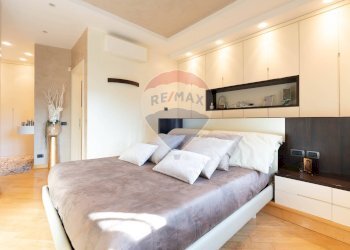 Camera / camera da letto - Villa Via Cristoforo Colombo, Bernareggio - photo 35