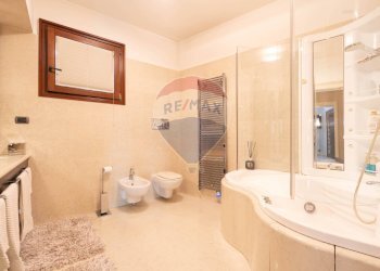 Bagno - Villa Via Cristoforo Colombo, Bernareggio - photo 40