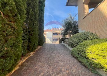 Giardino - Villa Via Cristoforo Colombo, Bernareggio - photo 77