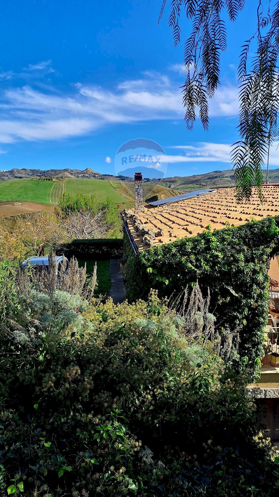 Vista - Villa via trieste
s/n, Castellana Sicula - foto 3