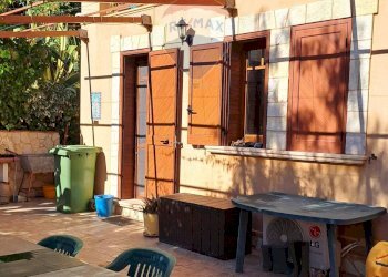 Terrazza - Villa via trieste
 
s/n, Castellana Sicula - foto 10