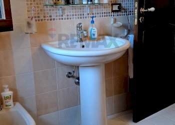 Bagno - Villa via trieste
 
s/n, Castellana Sicula - foto 52