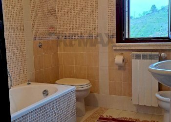 Bagno - Villa via trieste
 
s/n, Castellana Sicula - foto 54