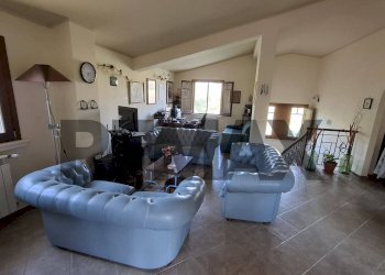 Soggiorno - Villa via trieste
 
s/n, Castellana Sicula - photo 8