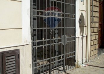 Edificio all\'aperto - Locale Commerciale Corso Butera
 
257, Bagheria - foto 19