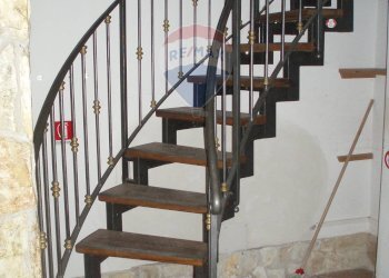 Scale - Locale Commerciale Corso Butera
 
257, Bagheria - foto 23