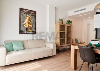 Sala da pranzo - Quadrilocale Riviera Santa Margherita
 
14, Treviso - foto 4