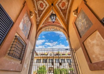 Ingresso Palazzo - Appartamento Via Camillo Benso Conte di Cavour
 
35, Cernusco sul Naviglio - foto 3