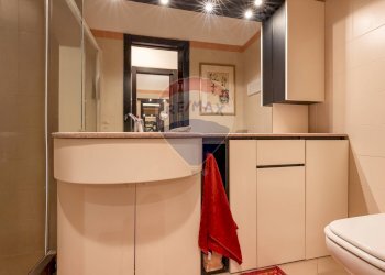 Bagno - Appartamento Via Camillo Benso Conte di Cavour
 
35, Cernusco sul Naviglio - foto 18