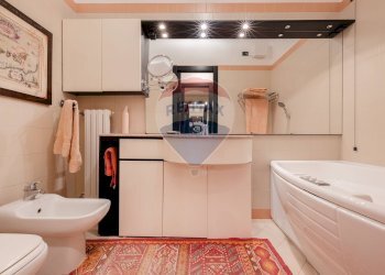 Bagno - Appartamento Via Camillo Benso Conte di Cavour
 
35, Cernusco sul Naviglio - foto 19