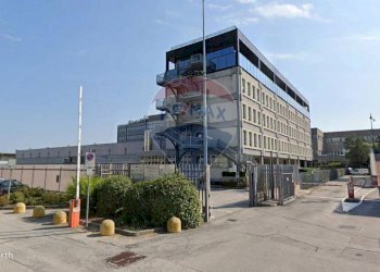 Edificio all\'aperto - Ufficio Padova - foto 21