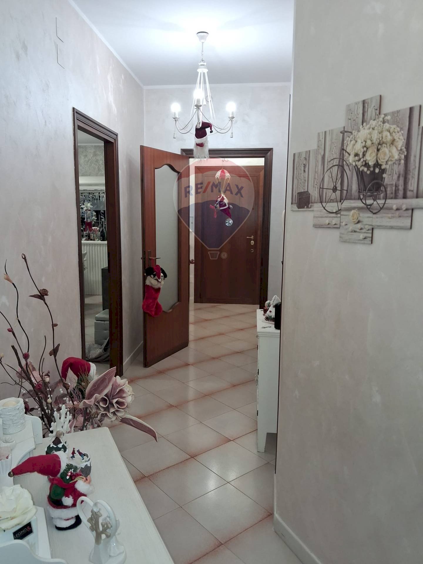 Hall / corridoio - Appartamento Via Alfredo Casella
7, Palermo - foto 3