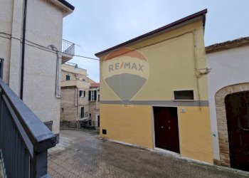 Terrazza - Semi-detached house via Vasari
 
42, Bucchianico - photo 3