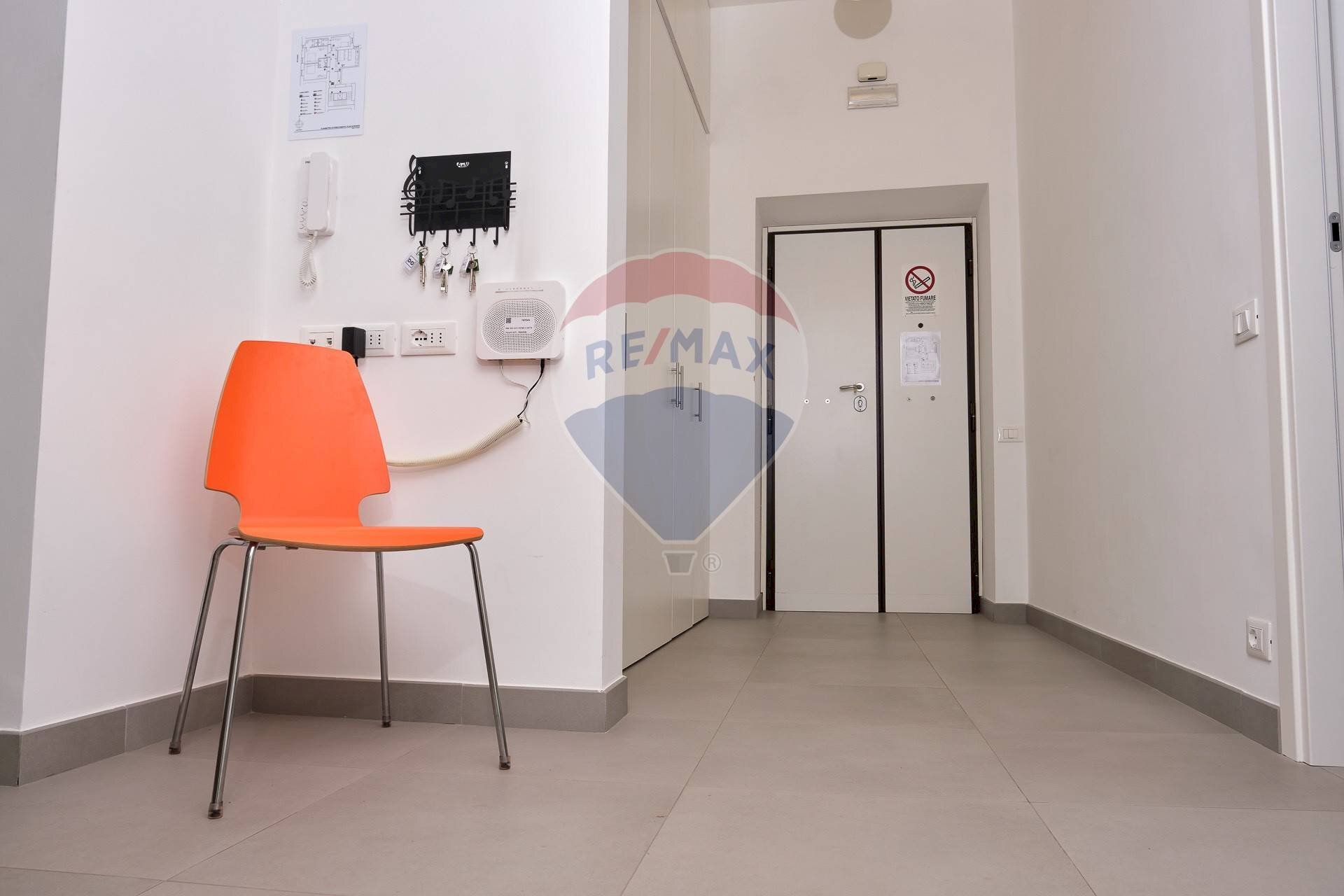 Hall / corridoio - Quadrilocale Via Foligno
 
27, Roma - foto 3