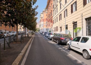 Edificio all\'aperto - Quadrilocale Via Foligno
 
27, Roma - foto 17