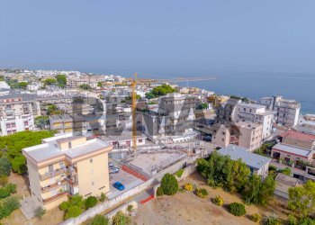 Edificio all\'aperto - Bilocale Via di Torre a mare Mazzini Giuseppe
 
30, Bari - foto 5