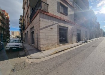 Foto 2 - Locale Commerciale Via Cilea, Quartu Sant'Elena - foto 2