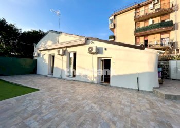 Foto 1 - Villa Via Gramsci, Gravina di Catania - foto 1