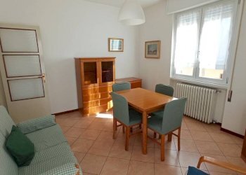 Salone - Three-room apartment via Carcano, 2, Lesa - photo 4