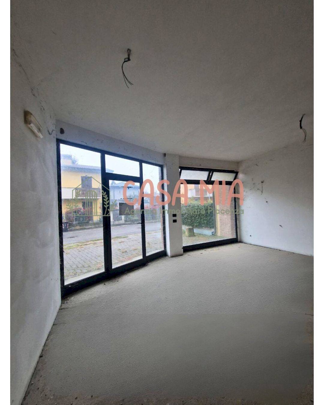 Foto 2 - Negozio VIA PASCOLI, Rottofreno - foto 2