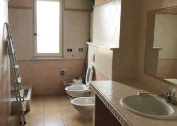 Bagno - Bilocale Grugliasco - foto 6