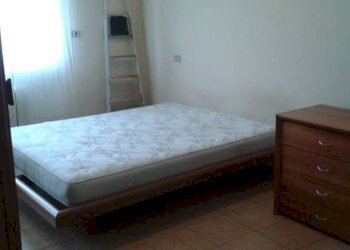 Camera da letto - Bilocale Grugliasco - foto 13