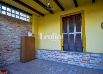 Portico - Villa via Fratelli Sosso, Casale Monferrato - foto 7