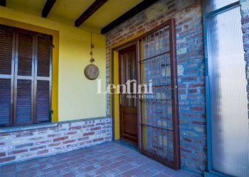 Portico - Villa via Fratelli Sosso, Casale Monferrato - photo 8