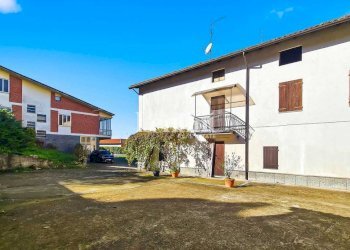 Facciata - Villa via Moncalvo, 4, Cereseto - foto 3