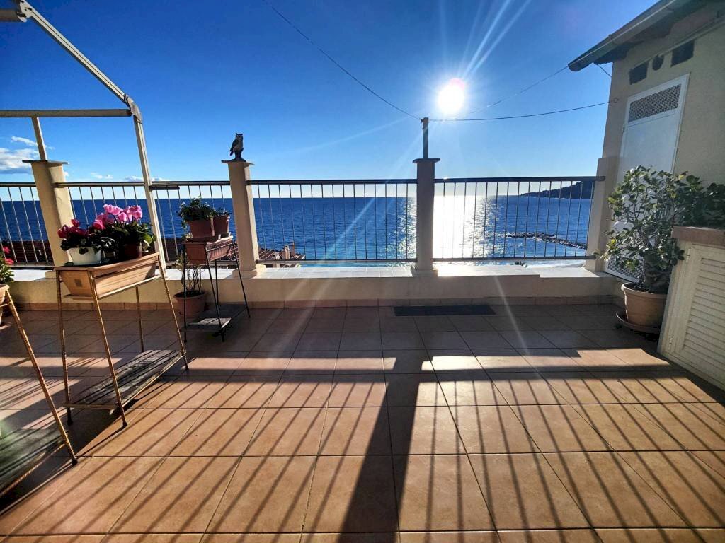 Terrazzo - Bilocale via Roma, Ospedaletti - foto 1