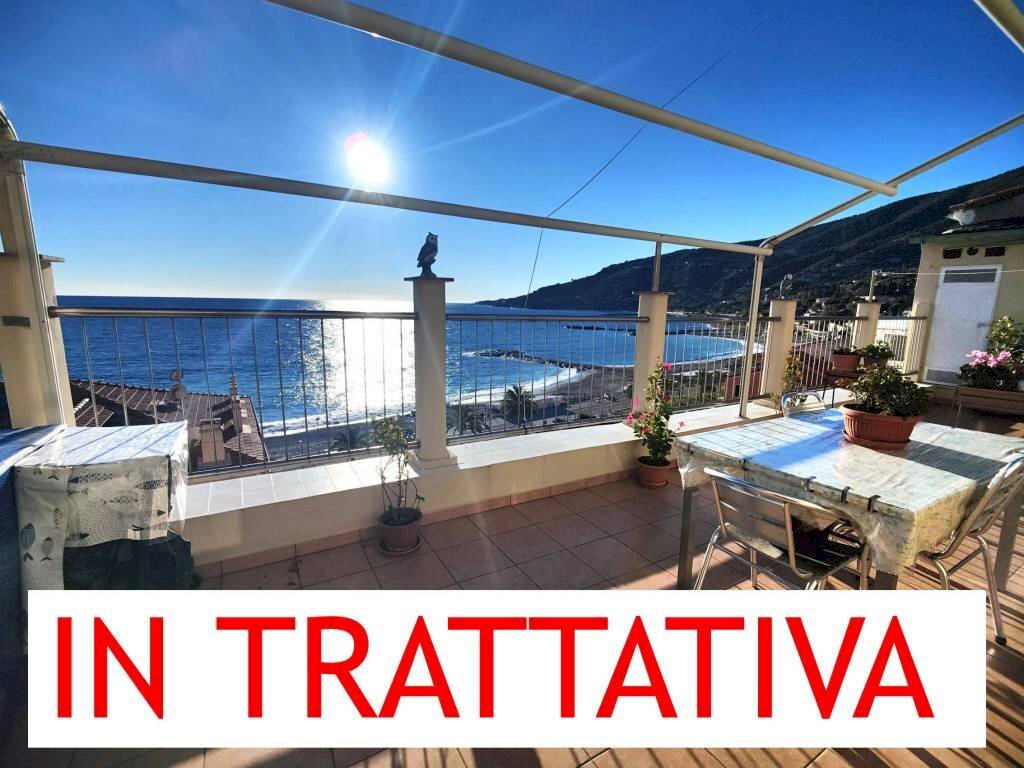 Terrazzo - Quadrilocale via Roma, Ospedaletti - foto 1