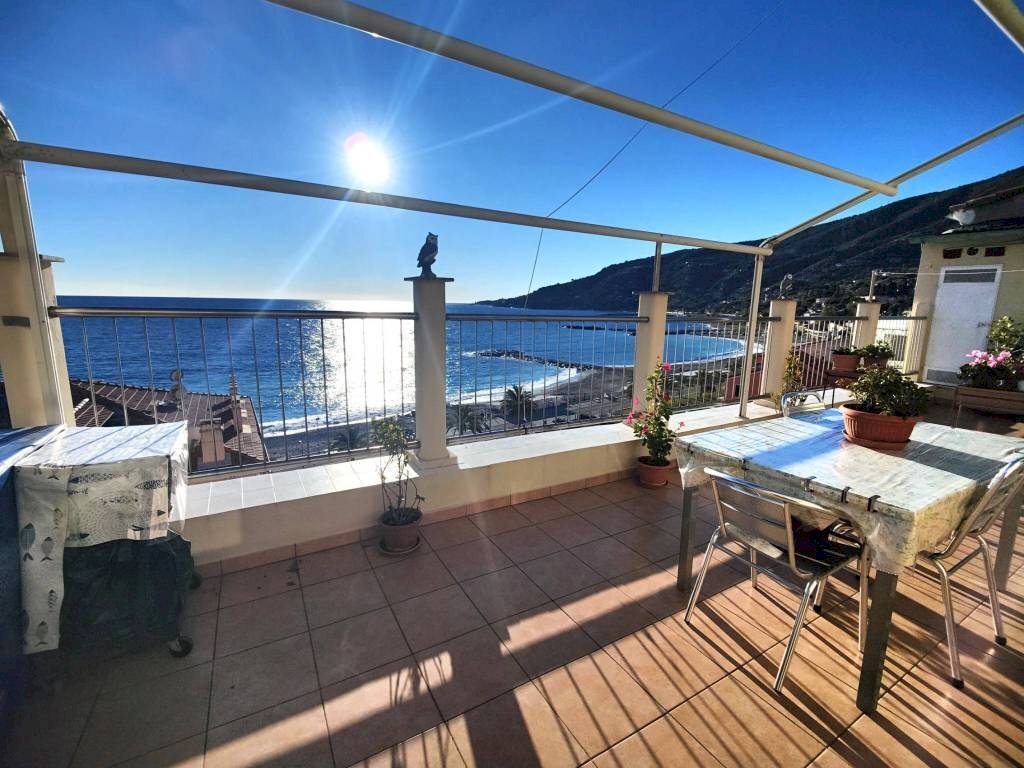 Terrazzo - Quadrilocale via Roma, Ospedaletti - foto 2