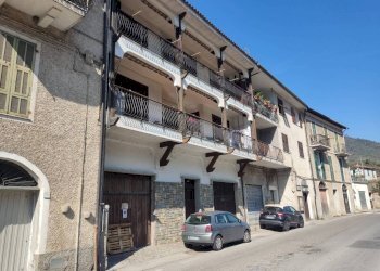Facciata - Quadrilocale via Roma, 151, Isolabona - foto 1