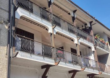 Facciata - Quadrilocale via Roma, 151, Isolabona - foto 2