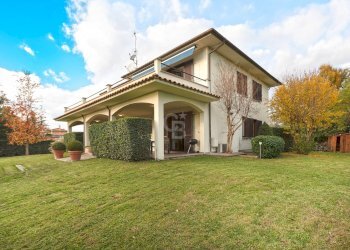 Foto 1 - Villa Località Mezzagnone, Bolsena - photo 1