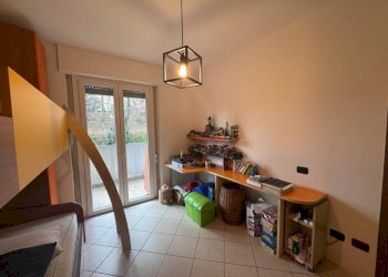 Camera da letto - Trilocale via Gianni Rodari, 11, Varese - foto 23