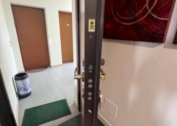 Interno palazzo - Trilocale via Gianni Rodari, 11, Varese - foto 24