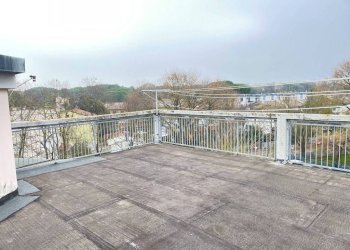 Terrazzo - Quadrilocale via Valle Giralda, Ravenna (zona Porto Corsini) - foto 31