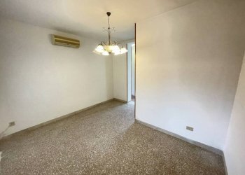 Soggiorno - Quadrilocale via Valle Giralda, Ravenna (zona Porto Corsini) - foto 3